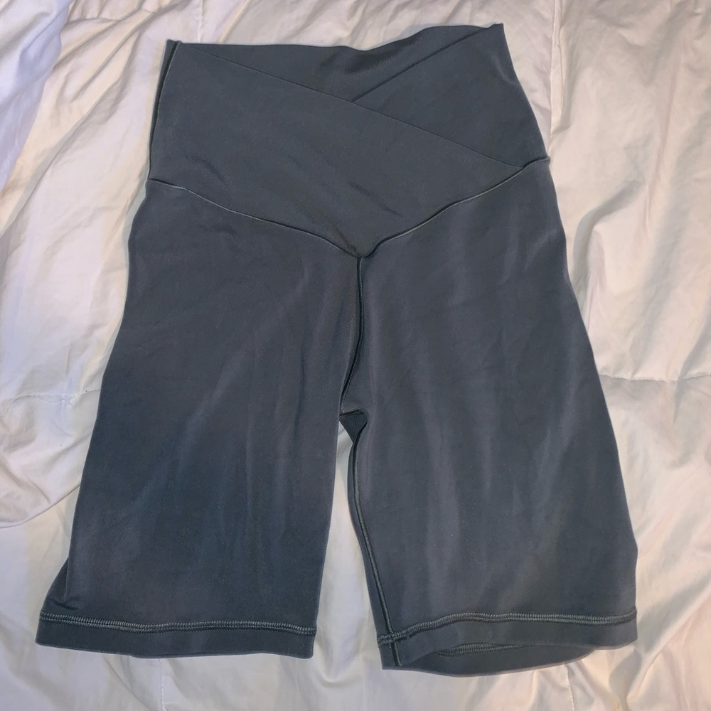 NWOT Green Aerie Biker Shorts